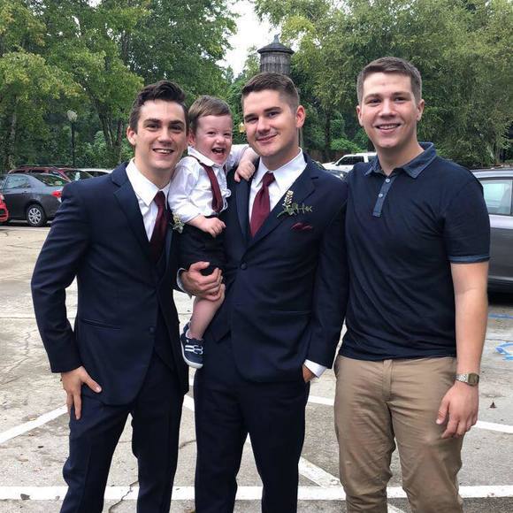 Meet your Posher, Justin - Picture 1 of 1